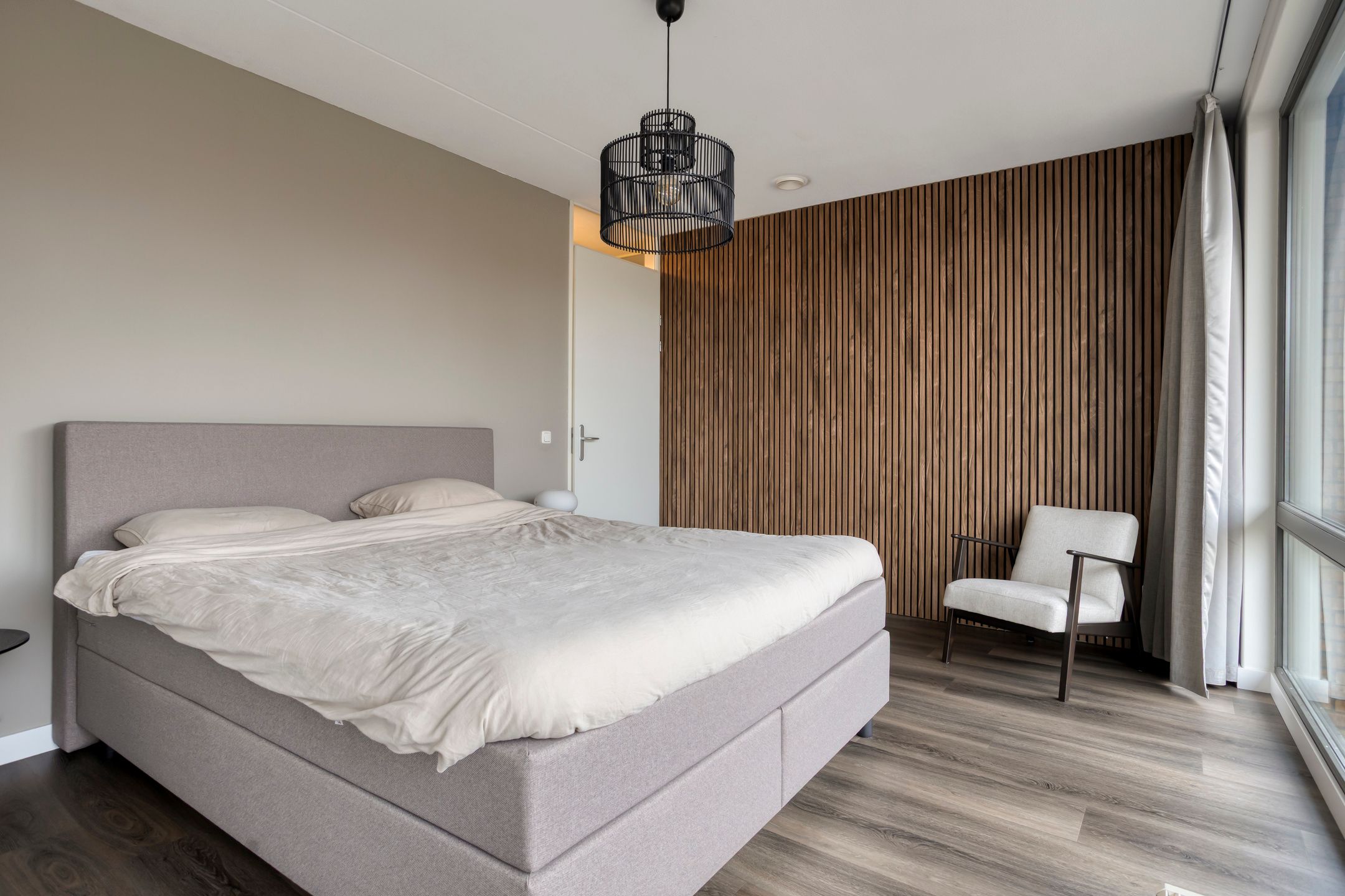 Foto 21 van Burgemeester Jhr. Quarles van Uffordlaan 385