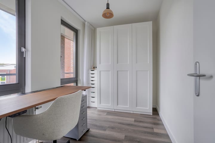 Photo 23 of Burgemeester Jhr. Quarles van Uffordlaan 385