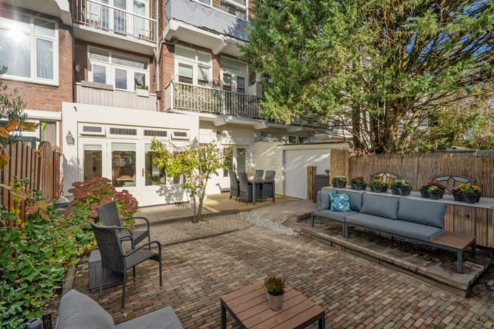 Foto 4 van Caan van Necklaan 100