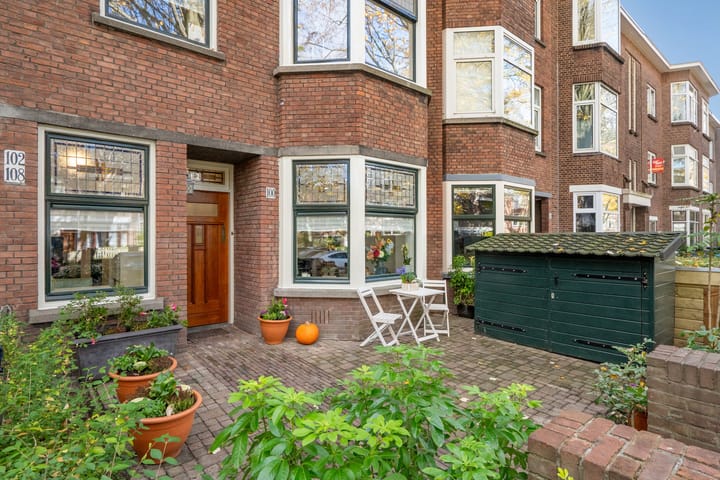 Foto 5 van Caan van Necklaan 100