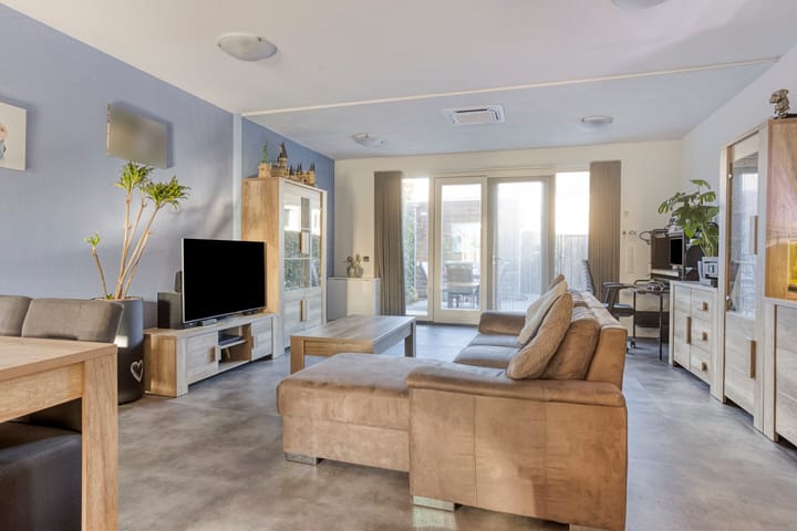 Photo 2 of Bomenbeemd 6