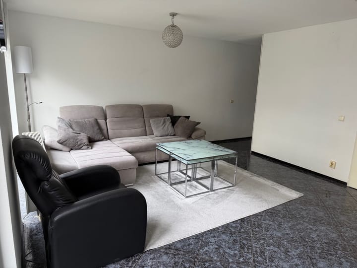 Photo 3 of J.H. van den Broekstraat 13