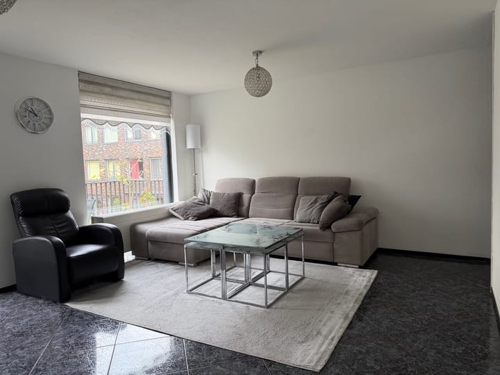 Photo 4 of J.H. van den Broekstraat 13