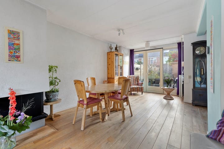 Photo 2 of Duvenvoordestraat 19