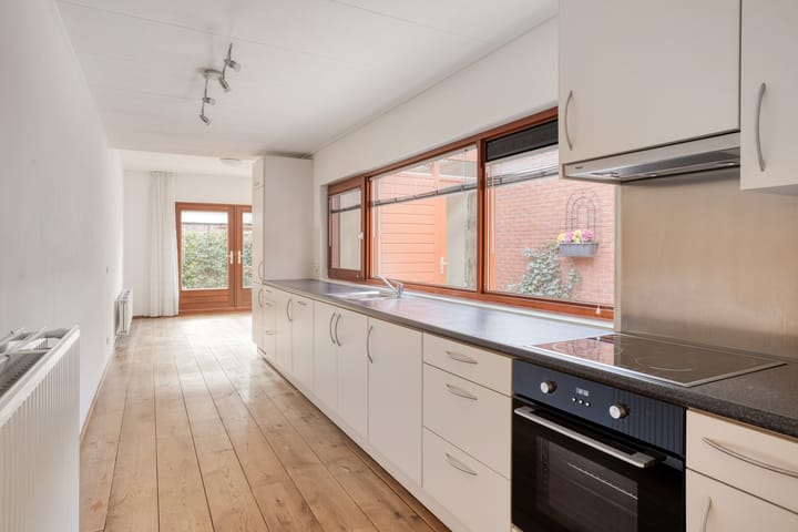 Photo 11 of Grasplantsoen 44