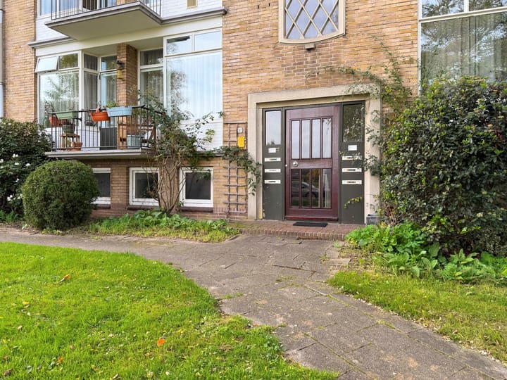 Photo 3 of Diedenweg 107-I