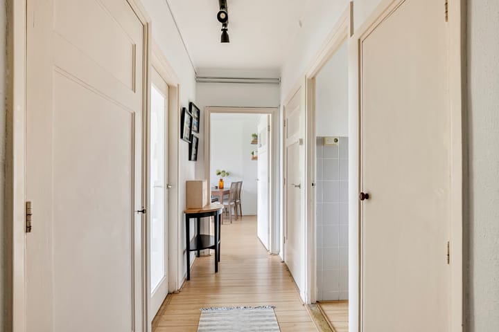 Photo 4 of Diedenweg 107-I