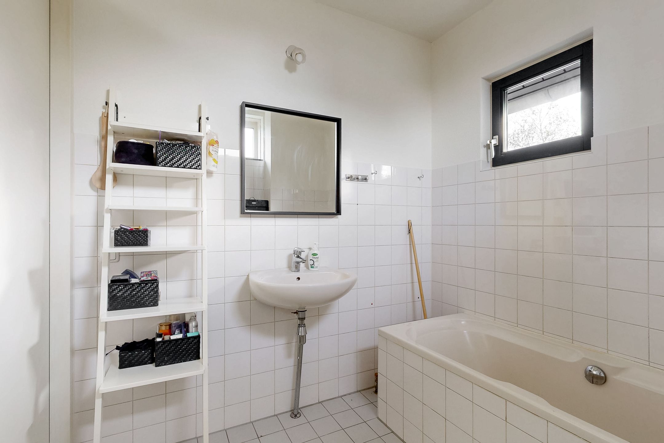 Foto 24 van Korenbloemlaan 14