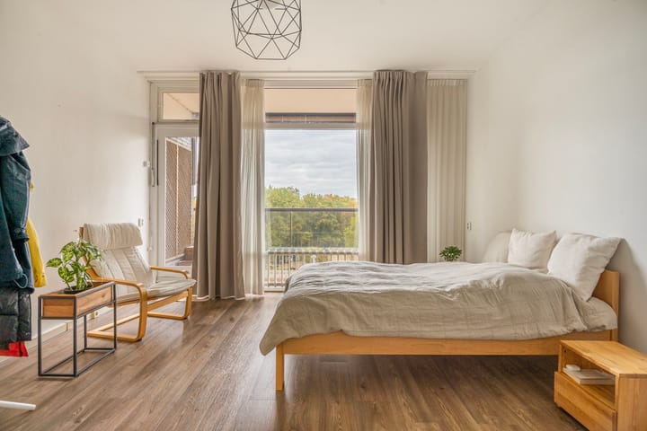 Foto 10 van Generaal Foulkesweg 329