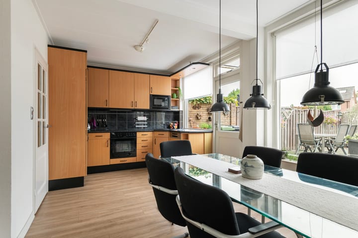 Foto 11 van Looiersplantsoen 9