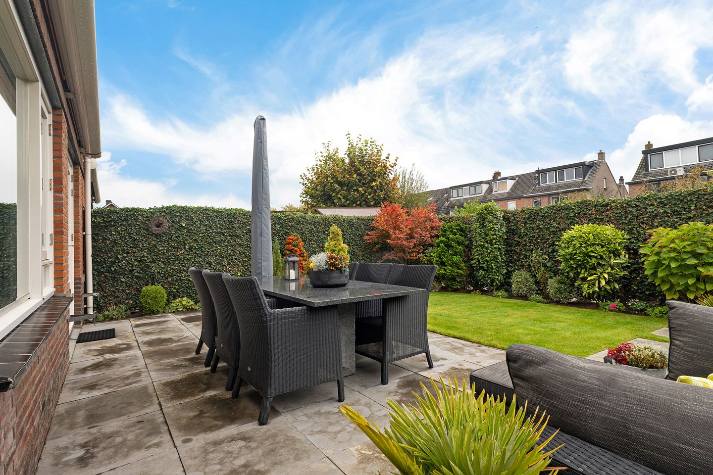 Foto 19 van Burgemeester Van den Helmlaan 21