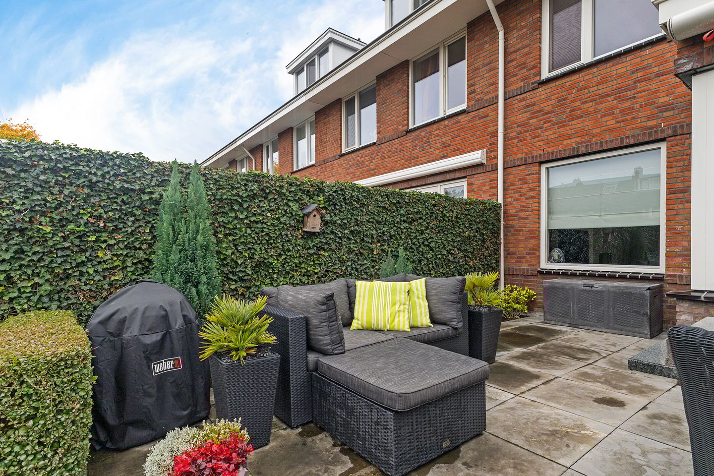 Foto 20 van Burgemeester Van den Helmlaan 21