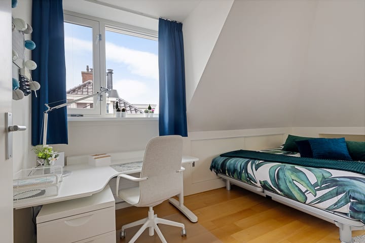 Foto 35 van Burgemeester Van den Helmlaan 21