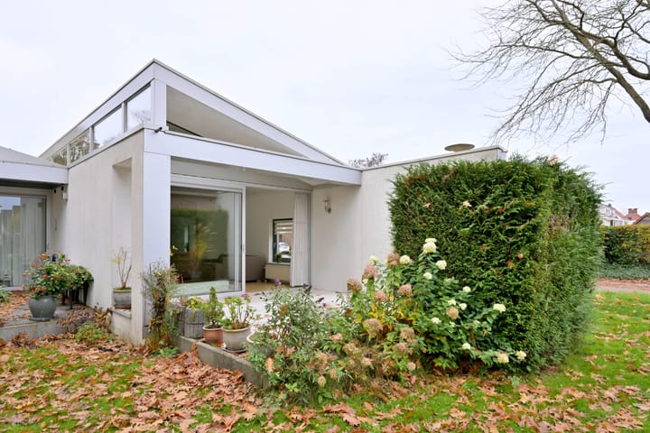 Photo 9 of Dudokstraat 3