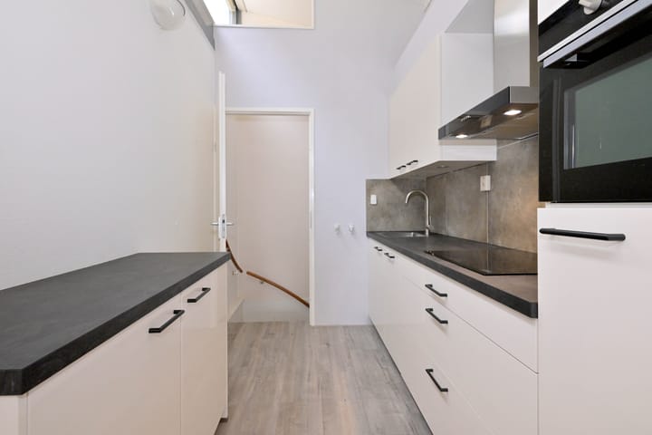 Photo 14 of Dudokstraat 3