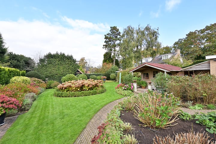 Photo 4 of Naarderstraat 114