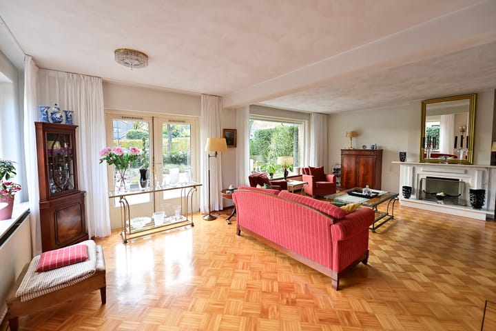 Foto 10 van Naarderstraat 114