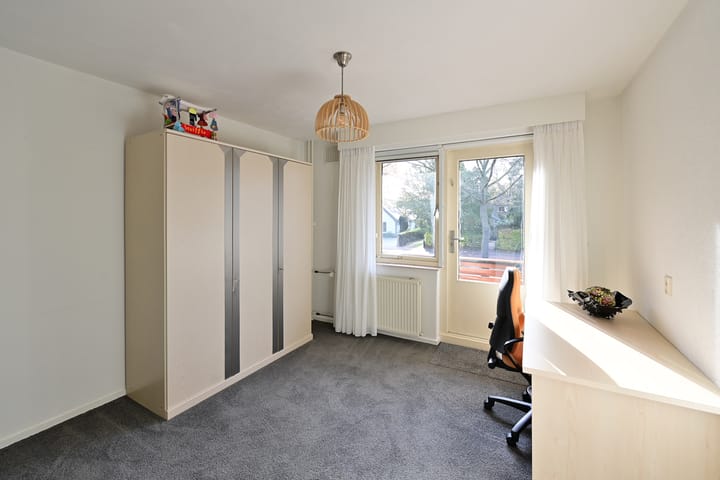 Foto 21 van Naarderstraat 114