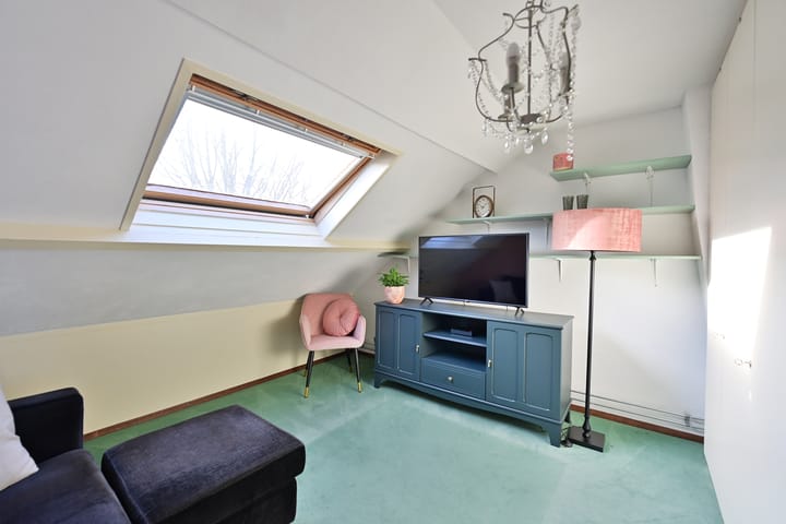 Foto 27 van Naarderstraat 114