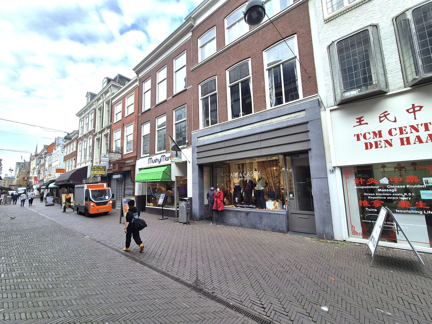 Bekijk foto 3 van Korte Poten 36