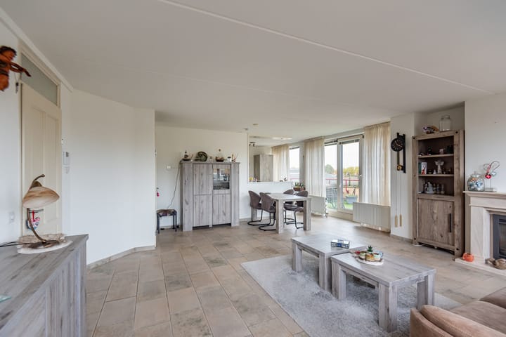 Foto 13 van Molenstraat 20