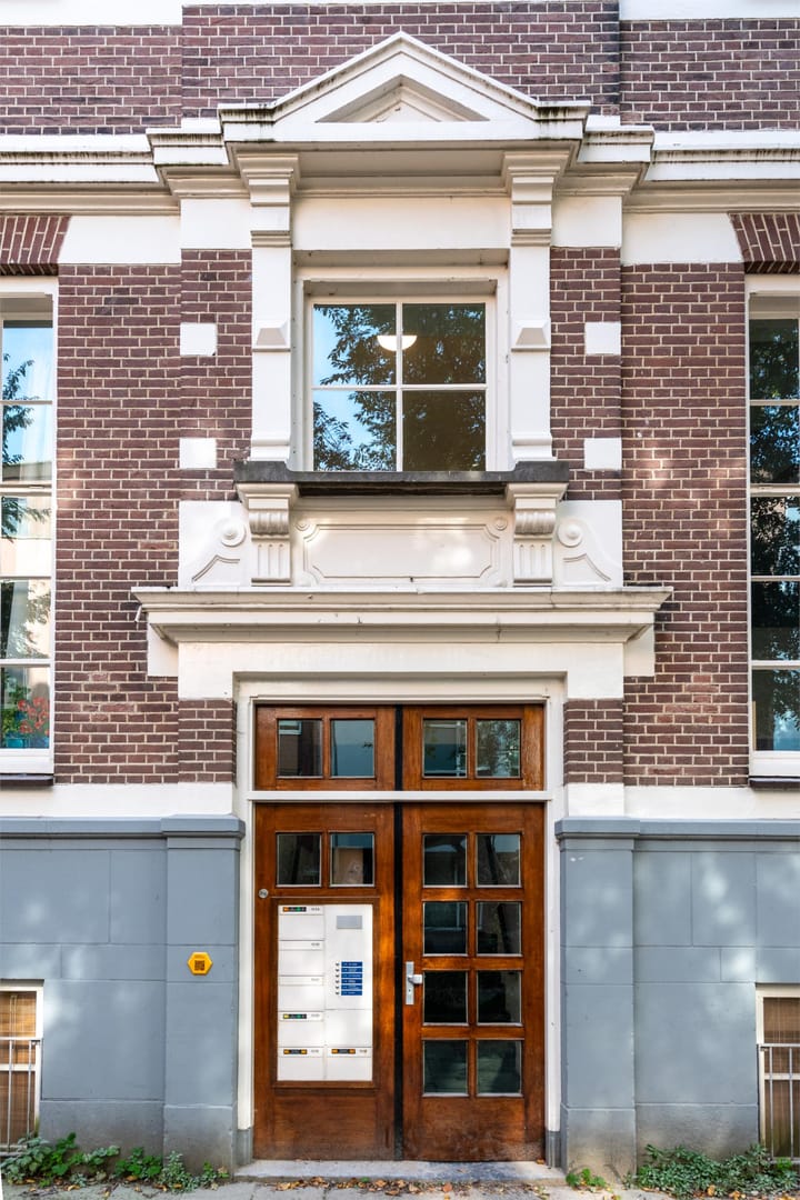 Photo 16 of Rapenburgerstraat 103-F