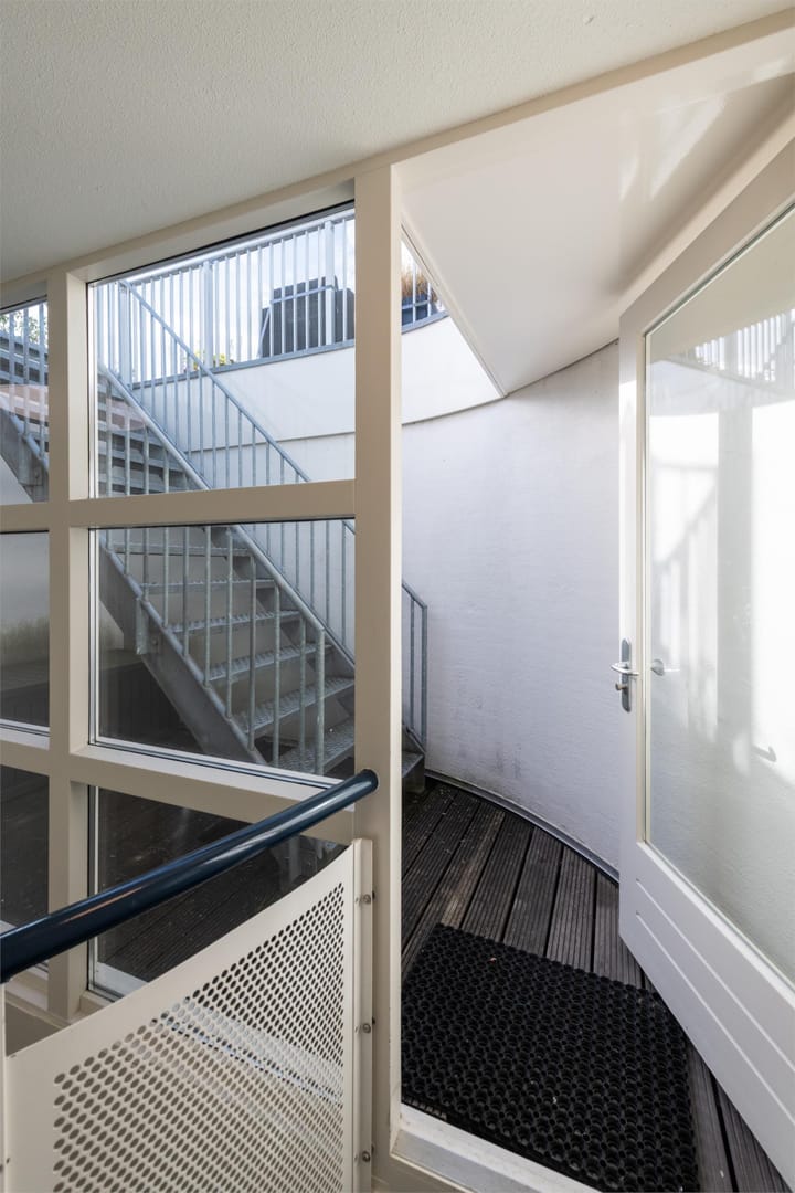 Photo 37 of Rapenburgerstraat 103-F