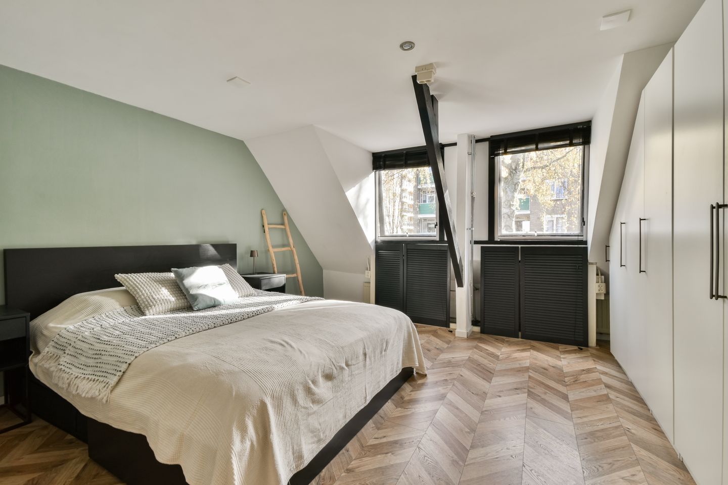 Photo 19 of Klokbaai 54