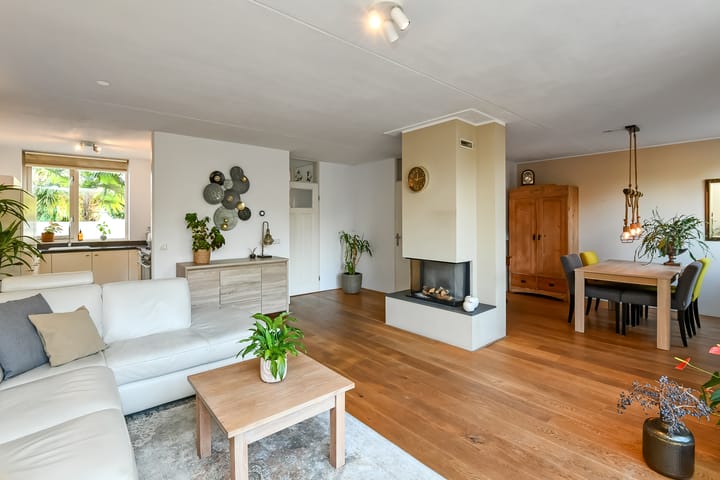 Foto 7 van Dr. Joop den Uylsingel 11