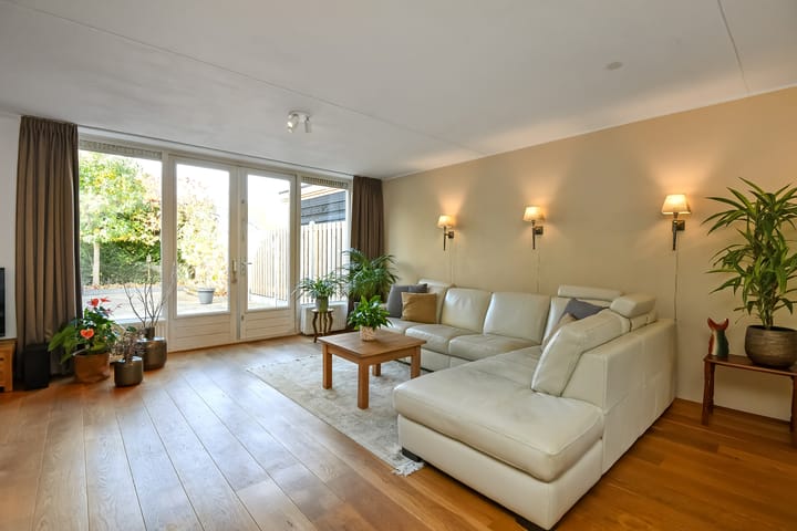 Foto 5 van Dr. Joop den Uylsingel 11