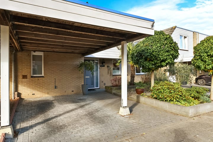 Foto 42 van Dr. Joop den Uylsingel 11