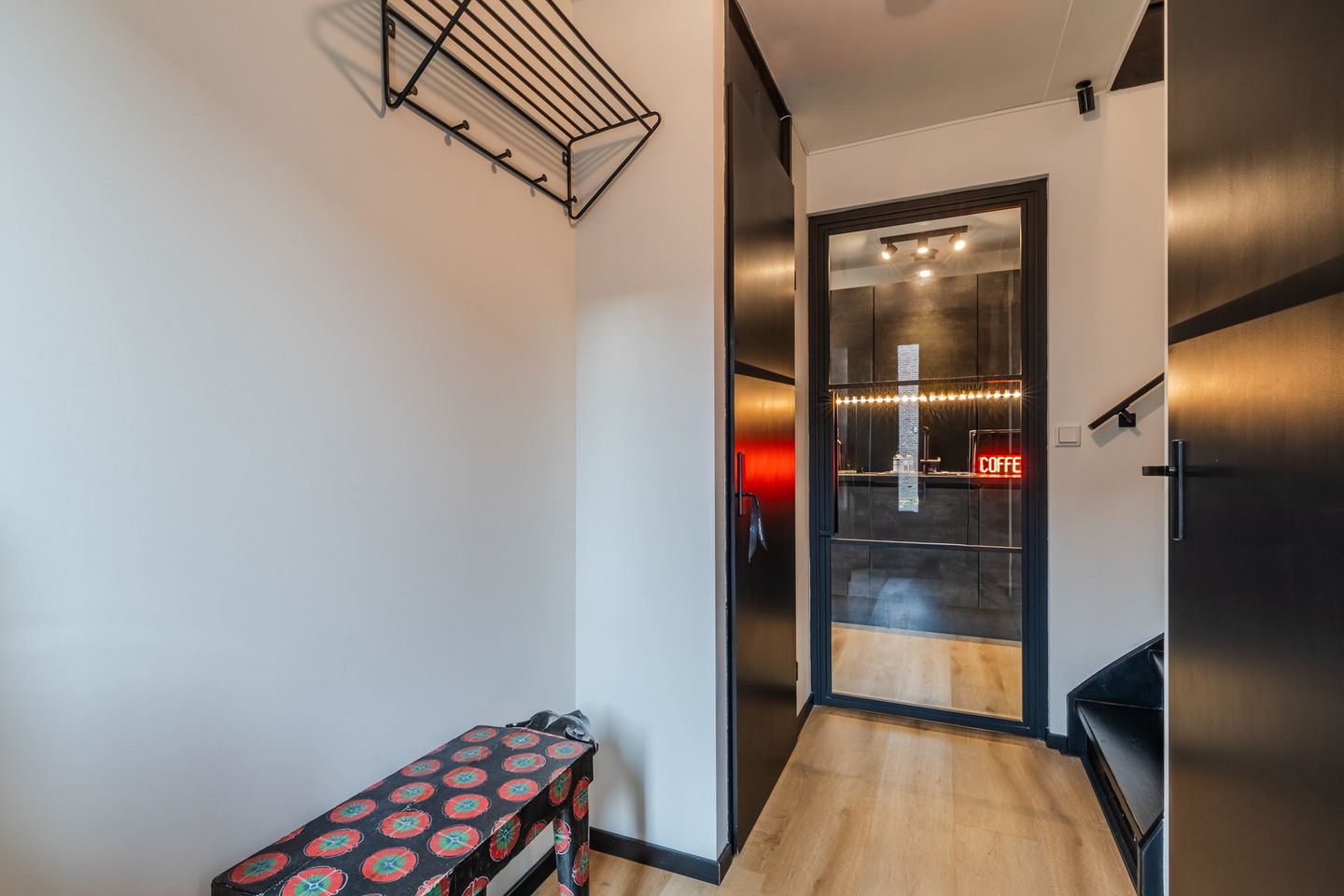 Foto 5 van Zevenblad 9