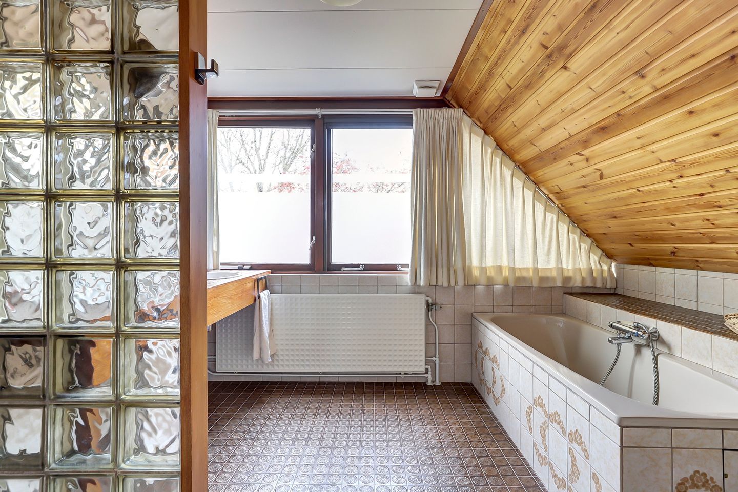 Foto 25 van Mastgat 32