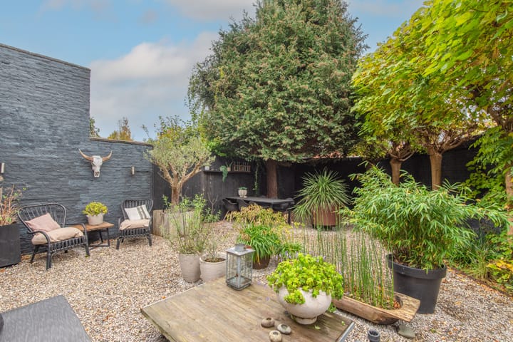 Photo 41 of Mauritskade 18