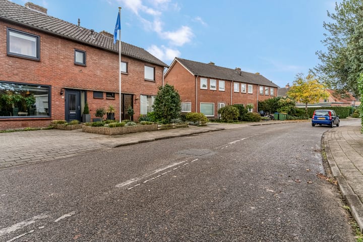 Foto 50 van Anjelierlaan 3