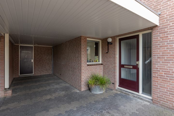 Photo 3 of Scholeksterstraat 33