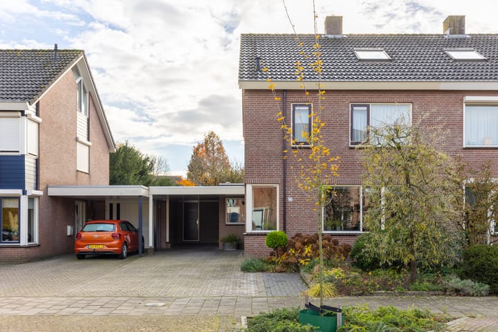 Photo 4 of Scholeksterstraat 33