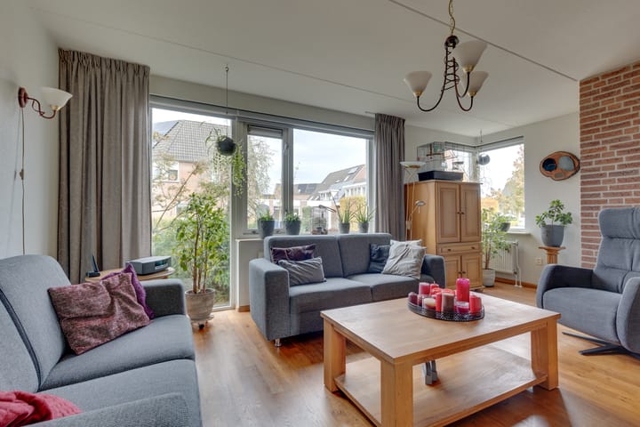 Photo 8 of Scholeksterstraat 33