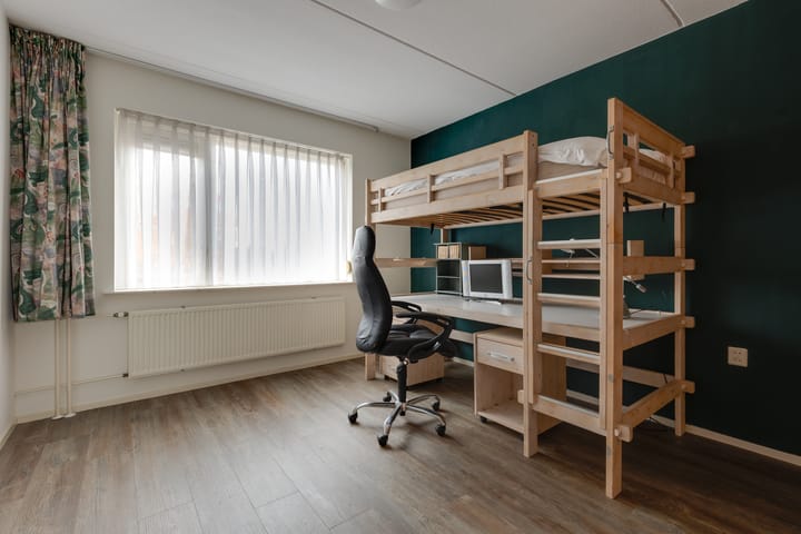 Photo 27 of Scholeksterstraat 33