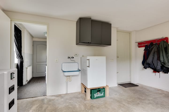 Photo 38 of Scholeksterstraat 33