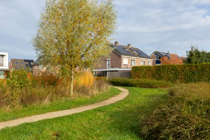 Photo 51 of Scholeksterstraat 33