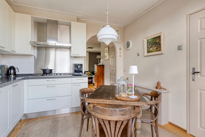 Photo 24 of Vesting 8