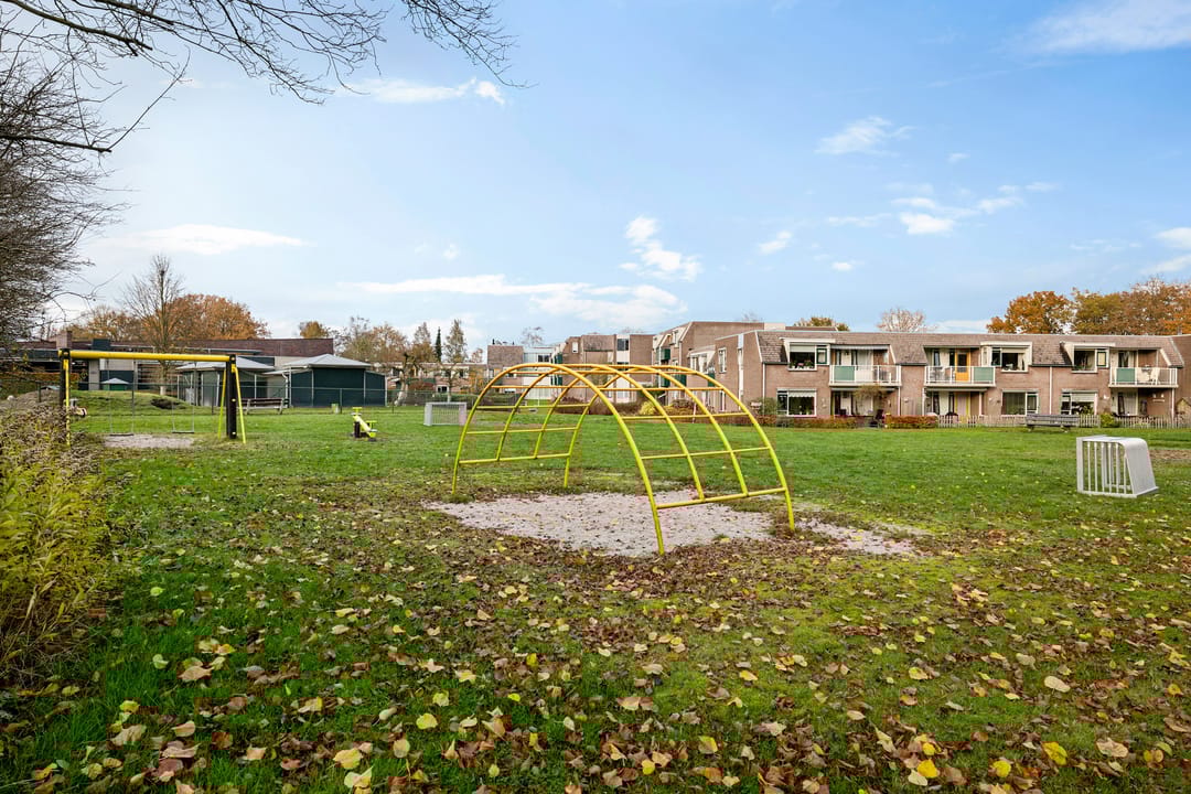 Photo 38 of Wepel 2-104