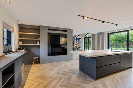 Ivige Leane 30 tertiary image