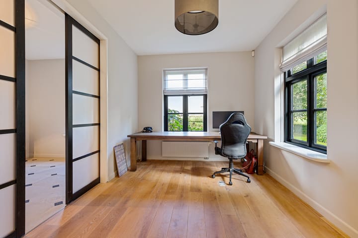 Foto 19 van Ivige Leane 30