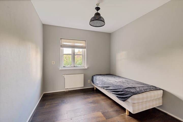 Foto 33 van Ivige Leane 30