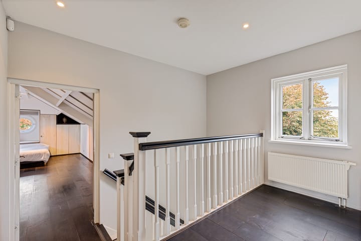 Foto 35 van Ivige Leane 30