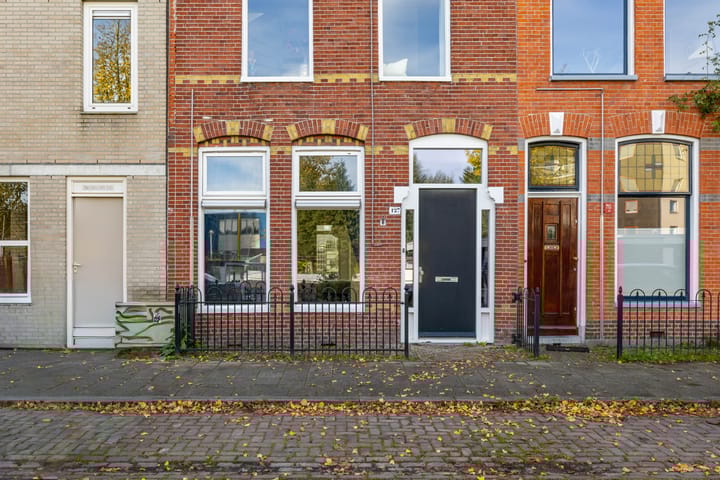 Photo 8 of Winschoterdiep 127