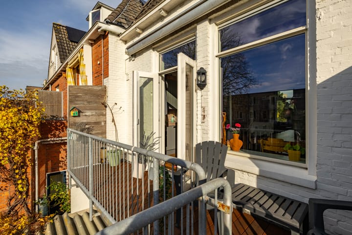 Photo 35 of Winschoterdiep 127