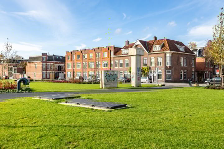 Photo 55 of Winschoterdiep 127